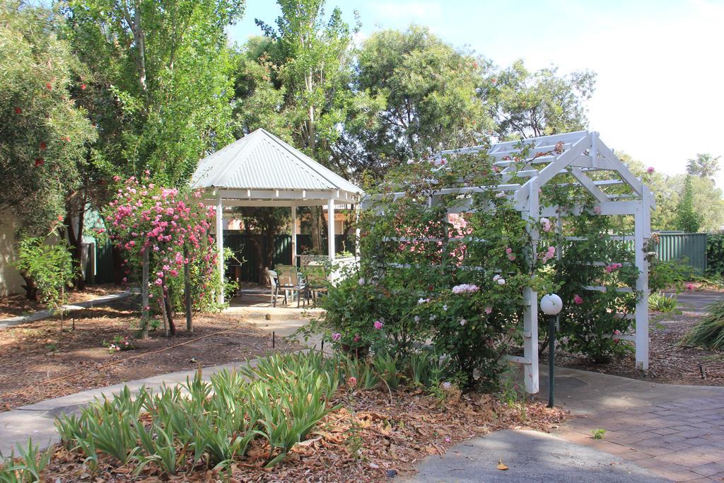 Ithaca 1896 Manor Hotel Busselton Exterior photo